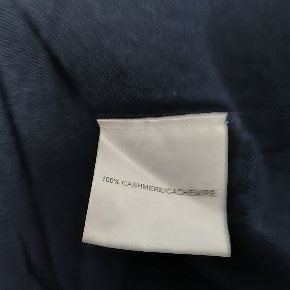 Judith & Charles 100% Cashmere Navy Blue V-Neck Sweater L - Picture 6 of 6